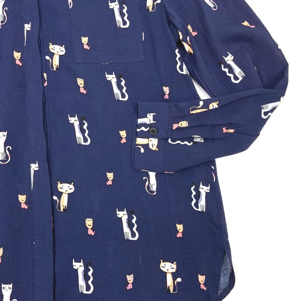 Whimsical Cat Print Navy Button Down Rayon/Viscose Shirt Blouse Sz M - Picture 13 of 16